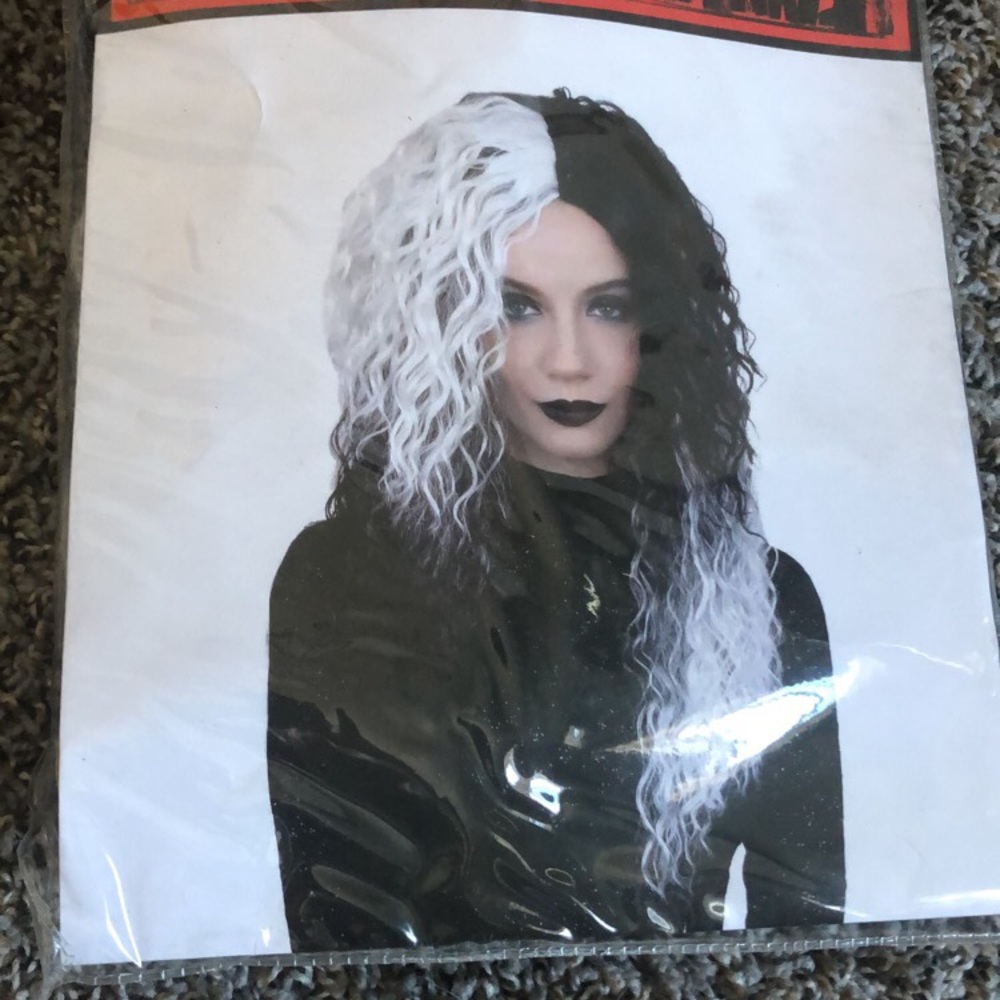 Black and White wig!